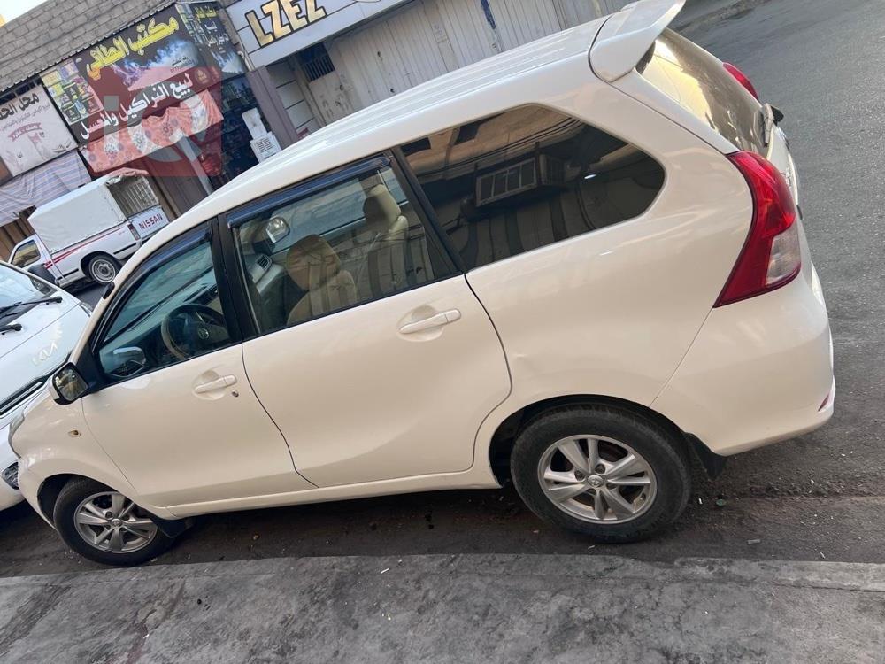 تويوتا افنسز